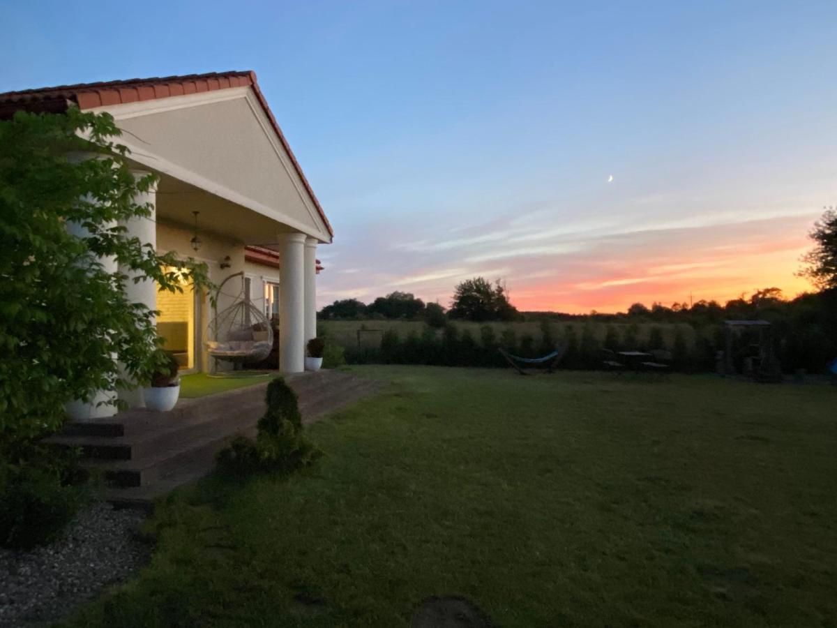 Siedlisko Wytowno Villa อุสตกา ภายนอก รูปภาพ